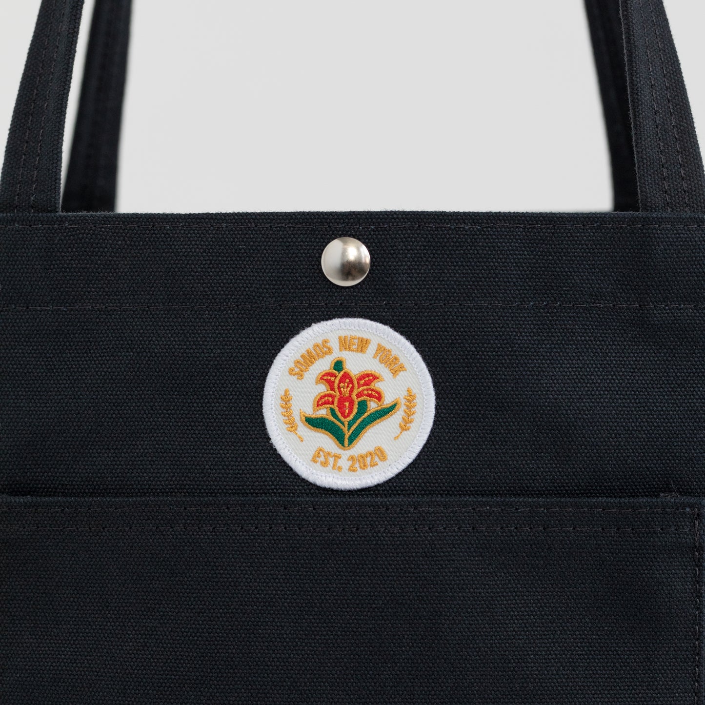 Flower Emblem Medium Tote Bag - Black